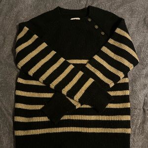 Woman’s Sweater